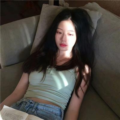 丹顶鹤女孩
